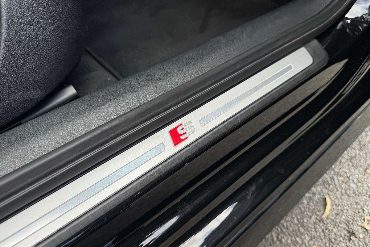 2019 Audi A3 35 TFSI S line plus 8V