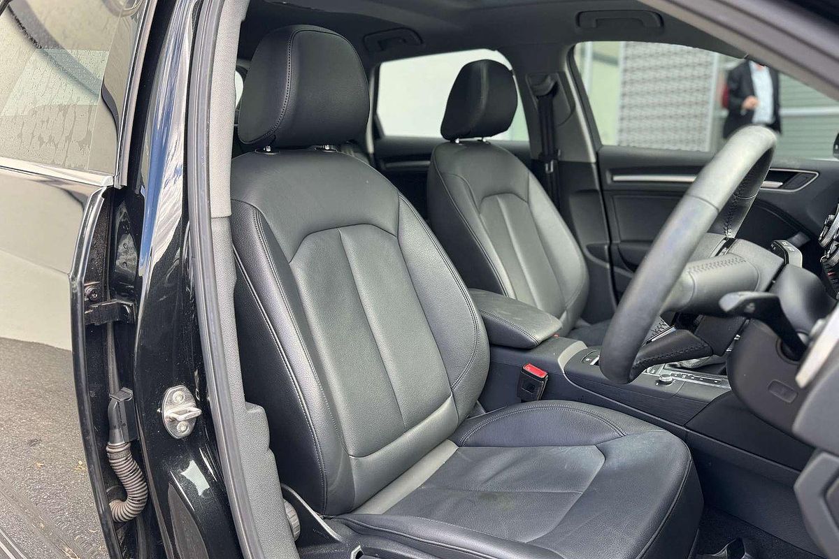 2019 Audi A3 35 TFSI S line plus 8V