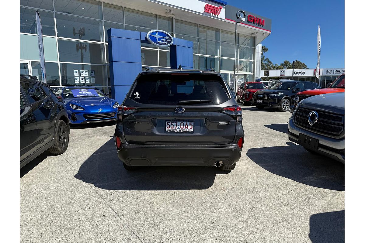 2025 Subaru Forester Hybrid Touring S6