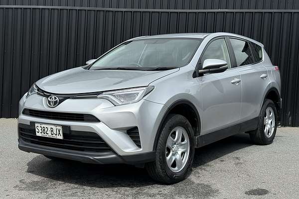 2016 Toyota RAV4 GX ZSA42R