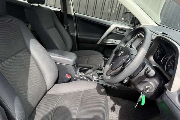 2016 Toyota RAV4 GX ZSA42R