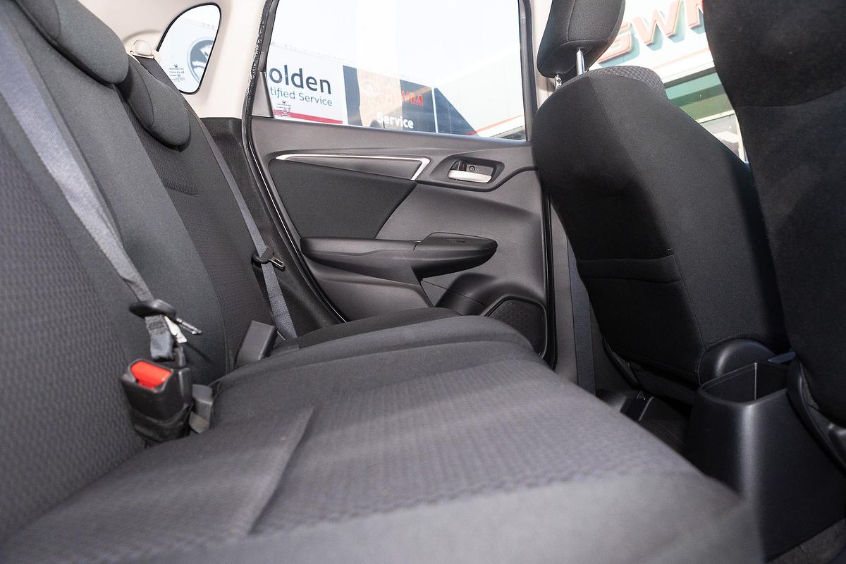 2019 Honda Jazz VTi GF