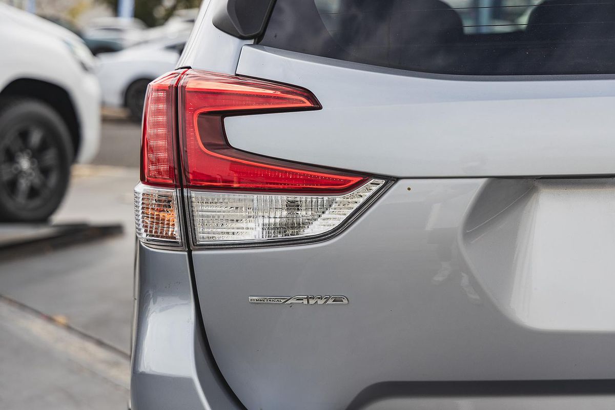 2020 Subaru Forester 2.5i-S S5