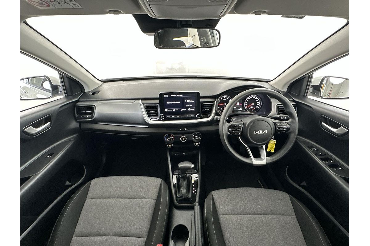 2024 Kia Stonic S YB