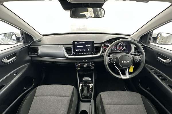 2024 Kia Stonic S YB