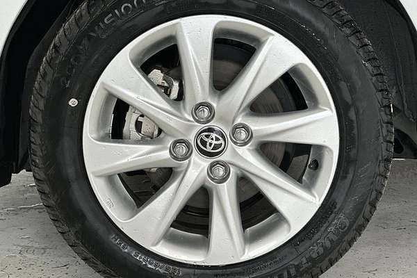 2024 Toyota Yaris SX Hybrid MXPH10R