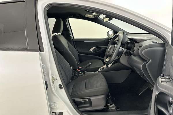 2024 Toyota Yaris SX Hybrid MXPH10R