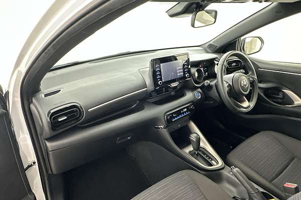 2024 Toyota Yaris SX Hybrid MXPH10R