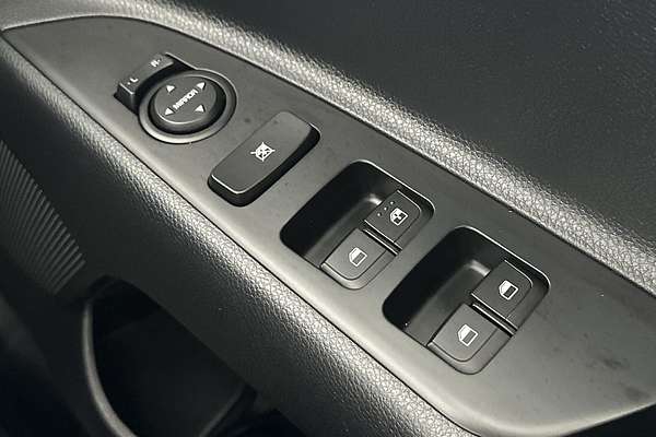 2024 Kia Stonic S YB