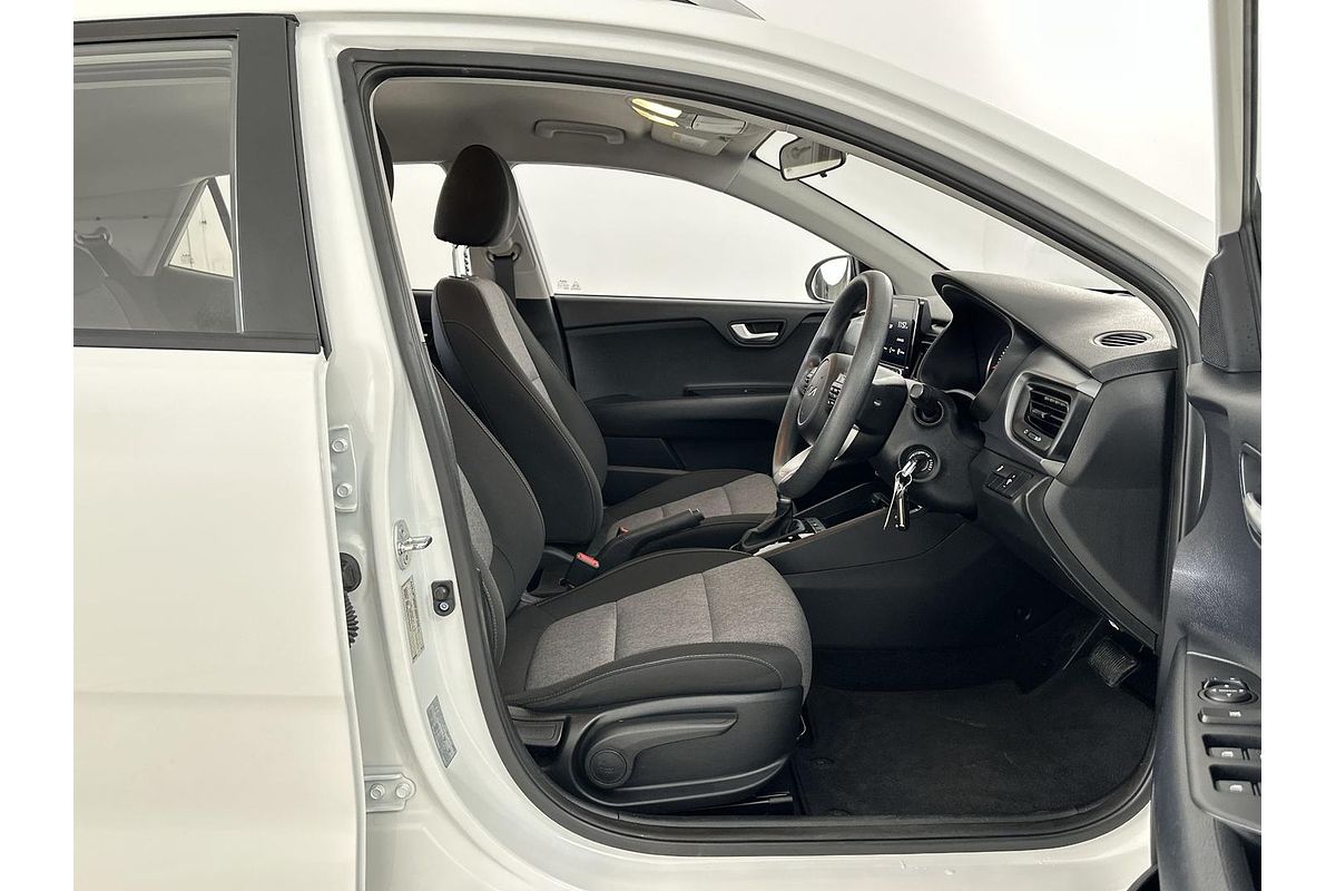 2024 Kia Stonic S YB