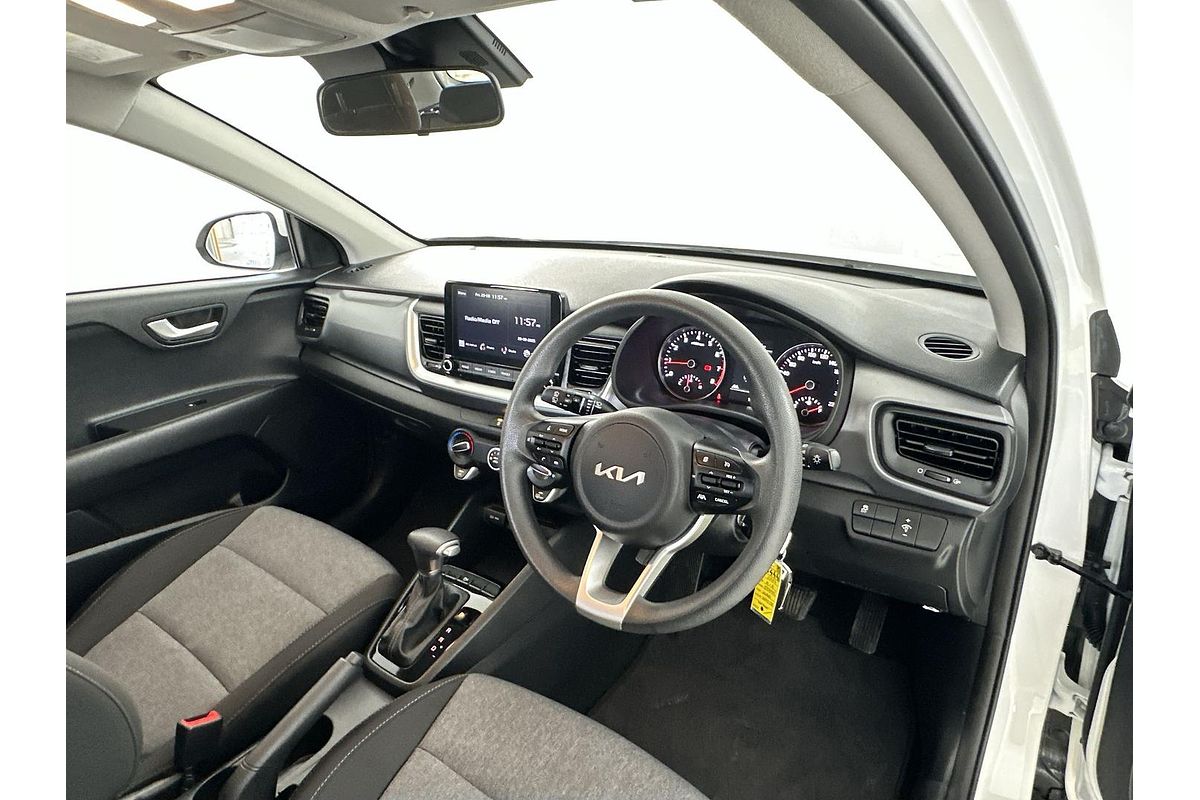 2024 Kia Stonic S YB