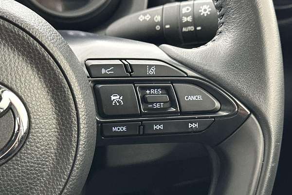 2024 Toyota Yaris SX Hybrid MXPH10R