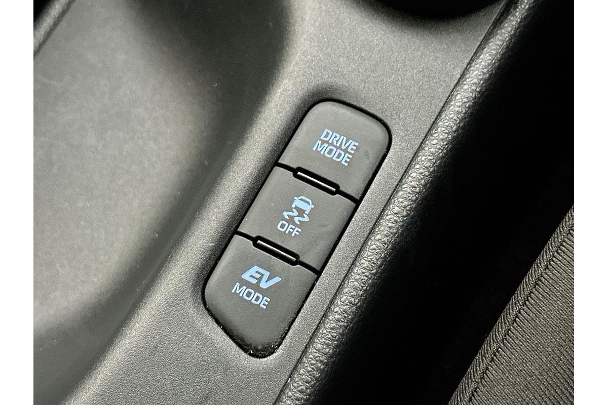2024 Toyota Yaris SX Hybrid MXPH10R