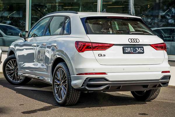 2025 Audi Q3 35 TFSI S line edition F3