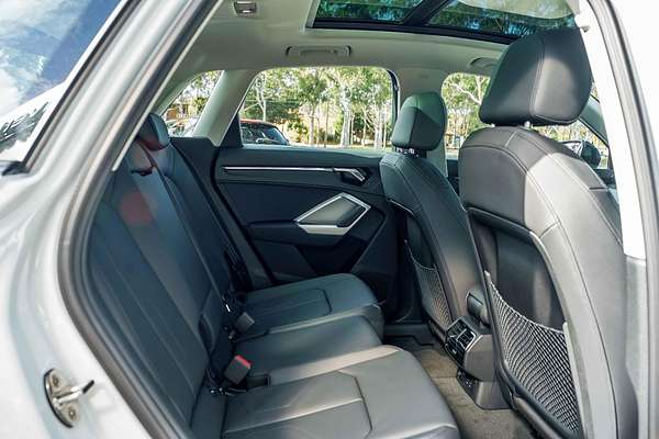 2025 Audi Q3 35 TFSI S line edition F3