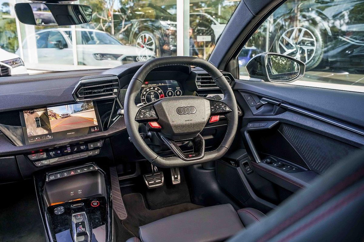 2025 Audi RS3 GY