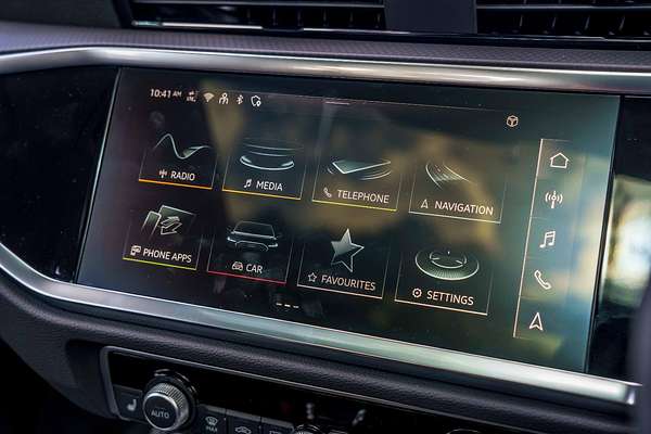 2025 Audi Q3 35 TFSI S line edition F3