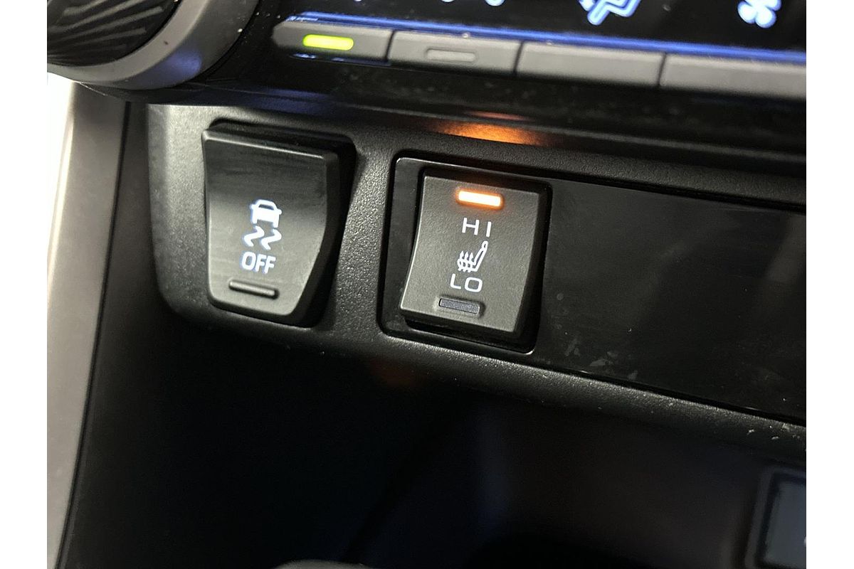 2020 Toyota RAV4 Cruiser AXAH52R