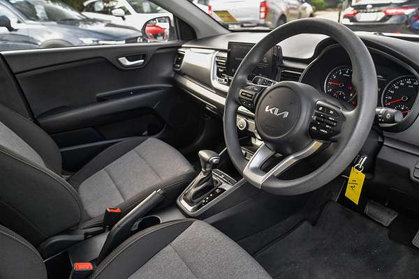 2024 Kia Stonic S YB
