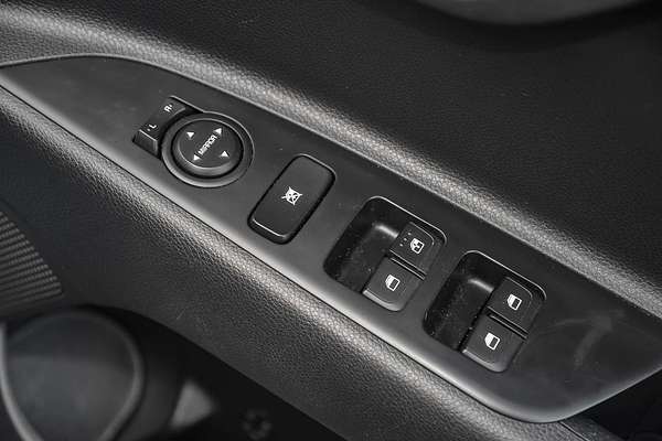 2024 Kia Stonic S YB