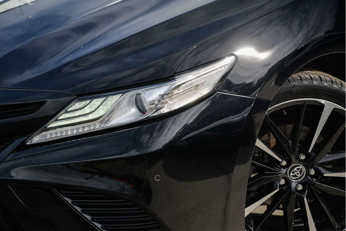 2018 Toyota Camry SX GSV70R