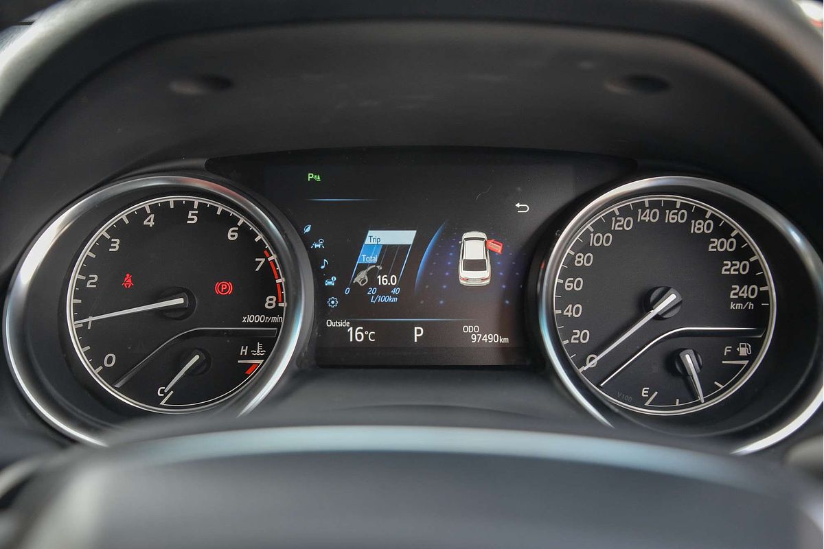 2018 Toyota Camry SX GSV70R