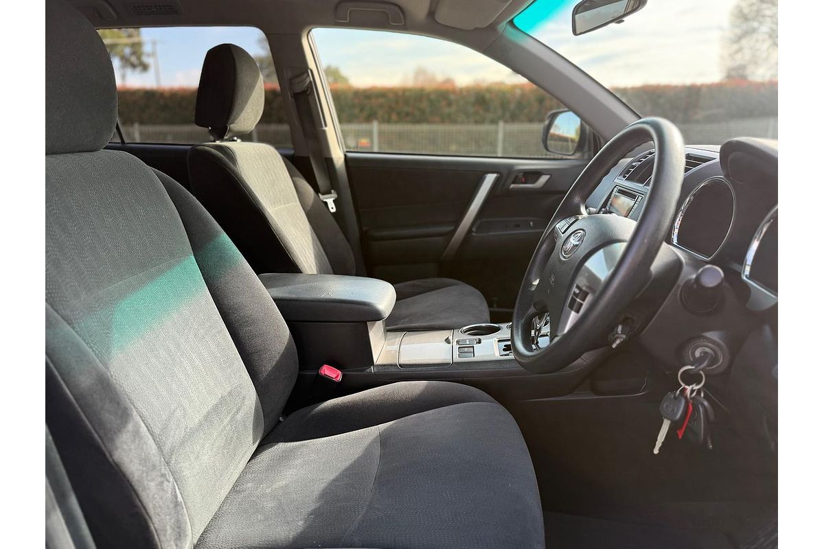 2012 Toyota Kluger KX-R GSU40R