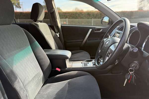 2012 Toyota Kluger KX-R GSU40R