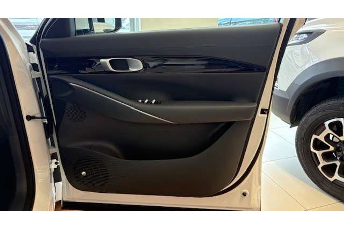 2025 Geely EX5 Inspire E245