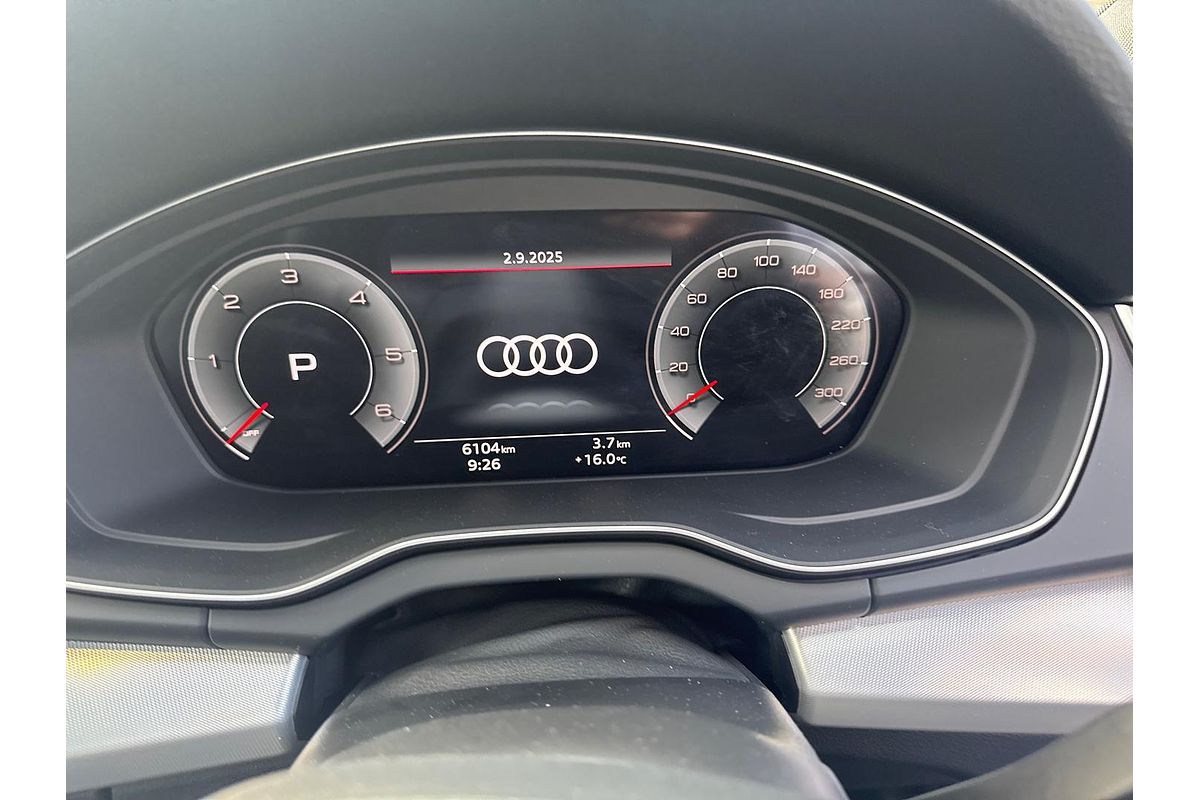 2024 Audi Q5 40 TDI S line FY