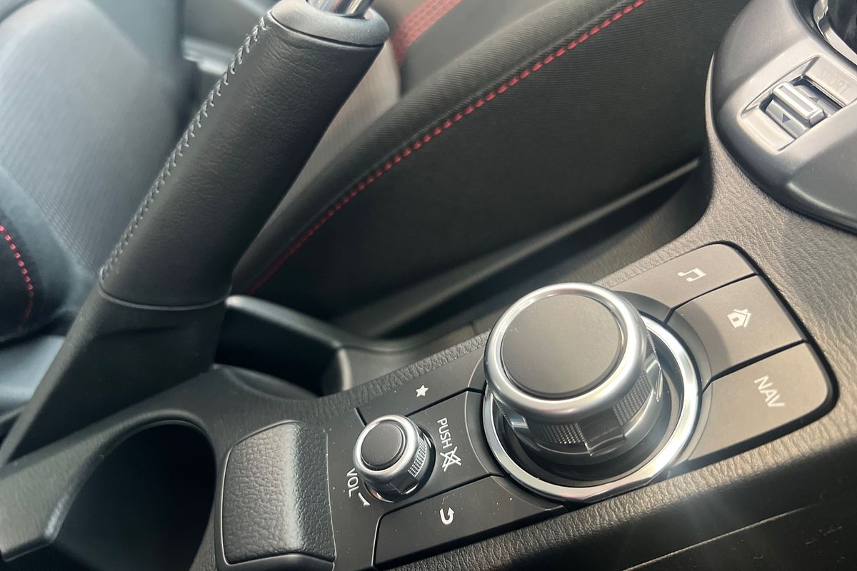 2025 Mazda 2 G15 Evolve DJ Series