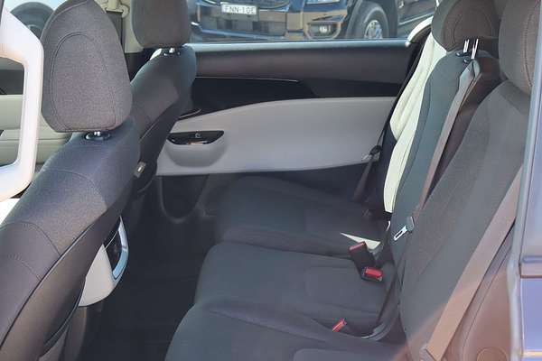 2023 Kia Carnival Si KA4