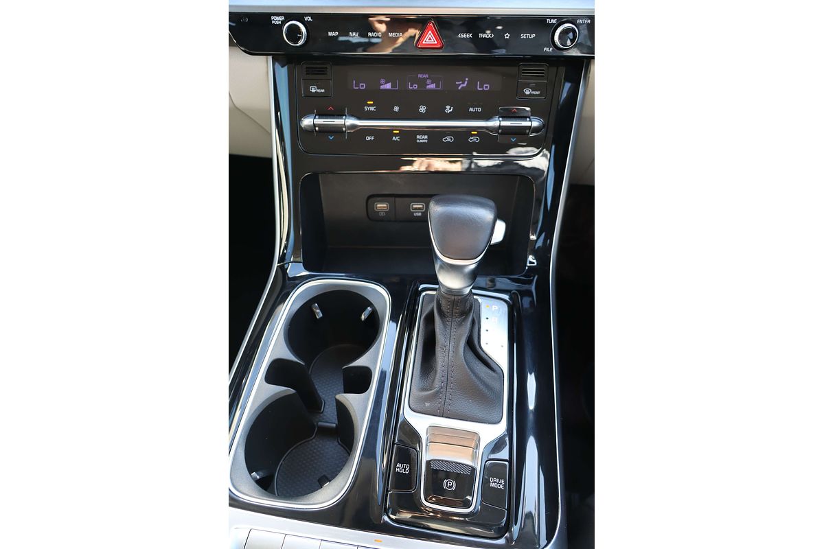 2023 Kia Carnival Si KA4