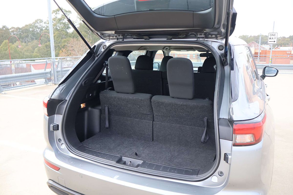 2022 Mitsubishi Outlander ES ZM