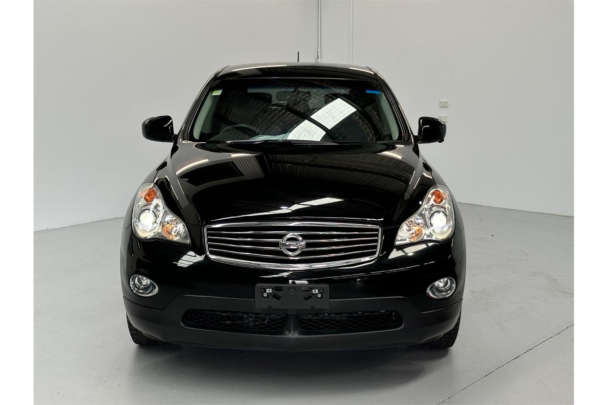 2011 Nissan Skyline Executive NJ50
