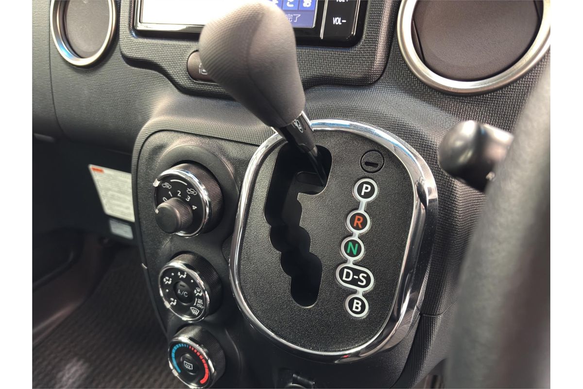 2019 Toyota Spade Welcab