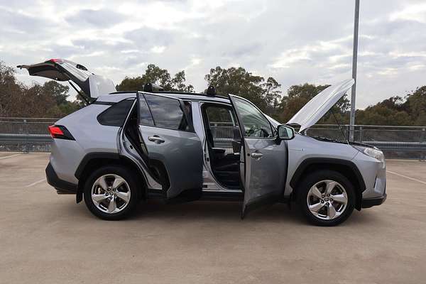2021 Toyota RAV4 GXL AXAH54R