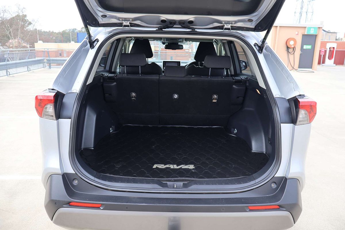 2021 Toyota RAV4 GXL AXAH54R
