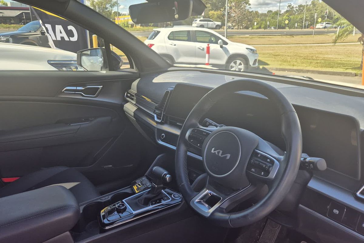 2022 Kia Sportage SX+ NQ5