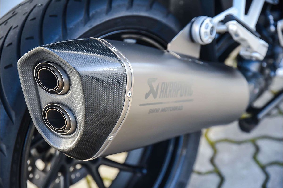 2024 BMW R SERIES