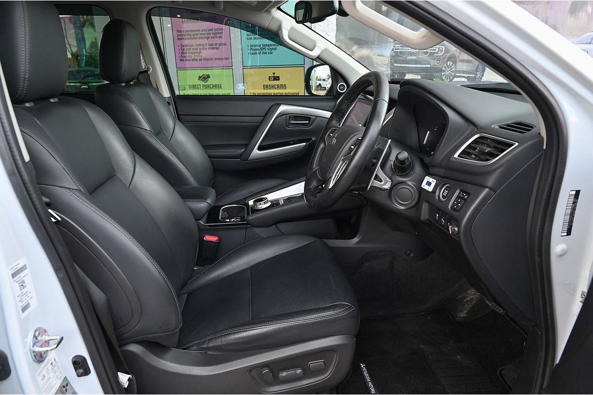 2023 Mitsubishi Pajero Sport GSR QF