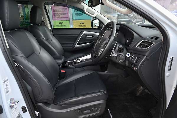 2023 Mitsubishi Pajero Sport GSR QF