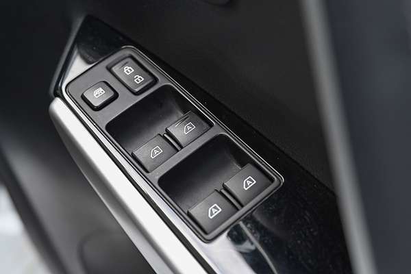 2023 Mitsubishi Pajero Sport GSR QF