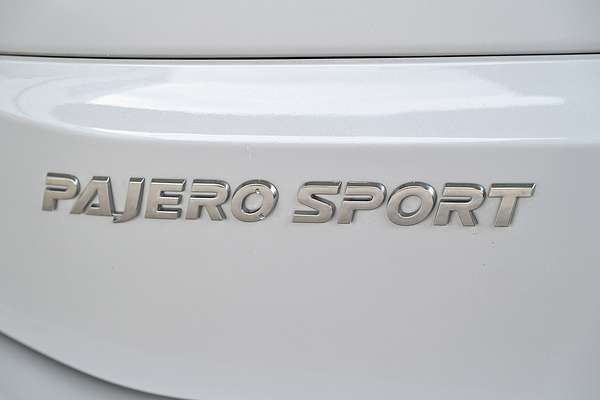 2023 Mitsubishi Pajero Sport GSR QF