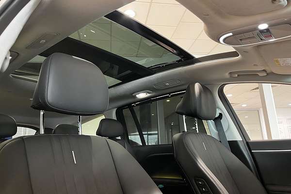 2025 Hyundai IONIQ 9 Calligraphy ME.V1