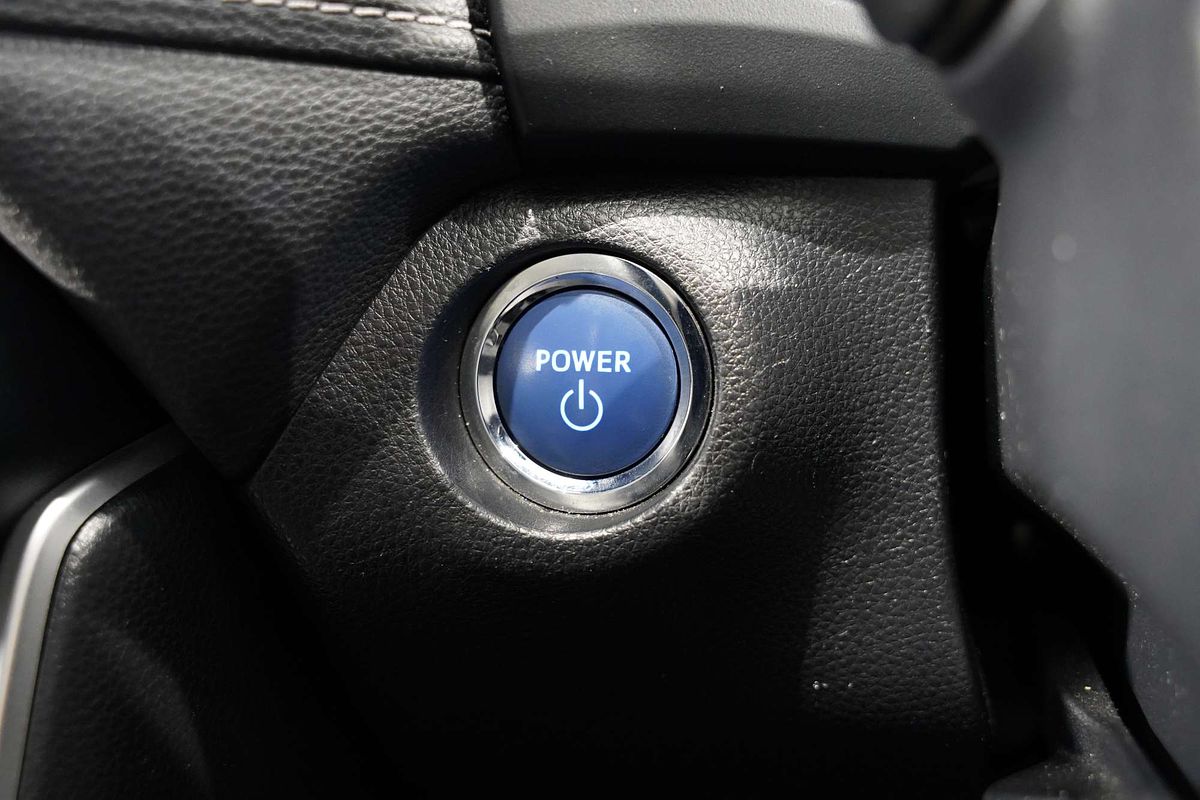 2020 Toyota RAV4 GX AXAH54R