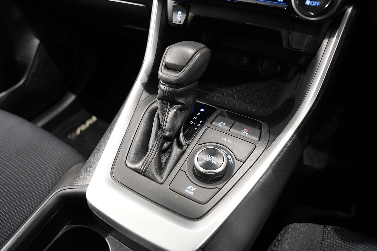 2020 Toyota RAV4 GX AXAH54R