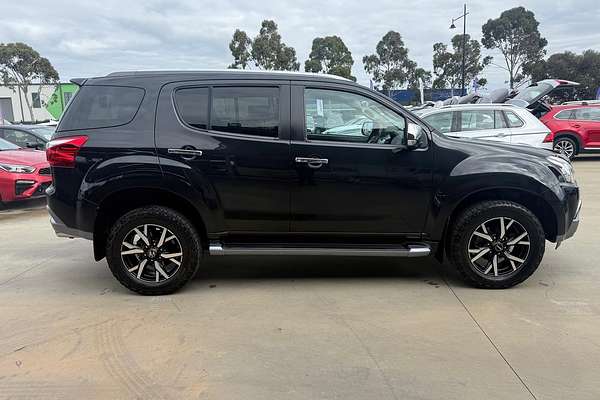 2019 Isuzu MU-X LS-T
