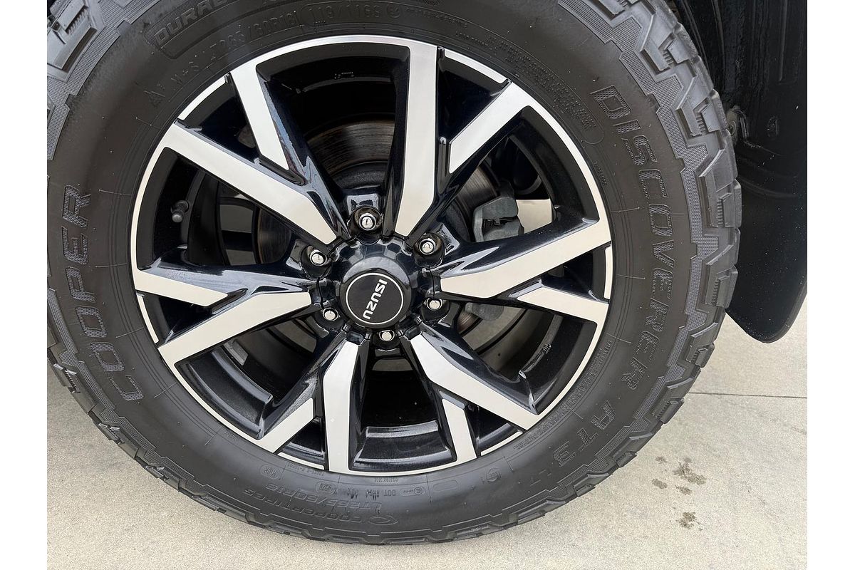 2019 Isuzu MU-X LS-T