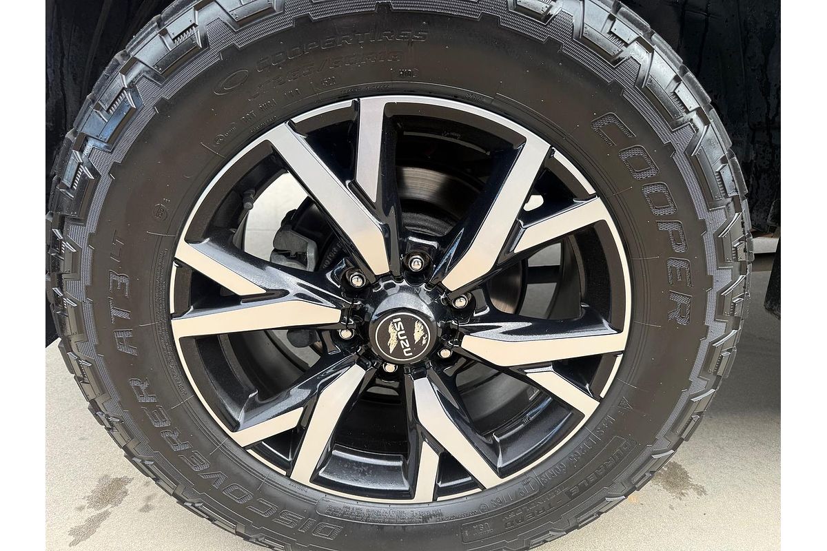 2019 Isuzu MU-X LS-T